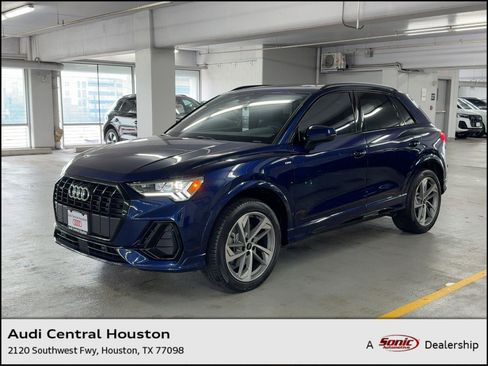 New 2025 Audi Q3 2.0T Premium image 1