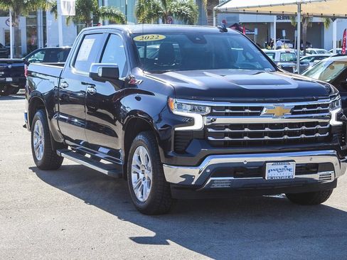Used 2022 Chevrolet Silverado 1500 LTZ w/ LTZ Convenience Package II image 3