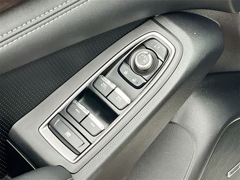 Used 2024 Subaru Ascent Touring image 18