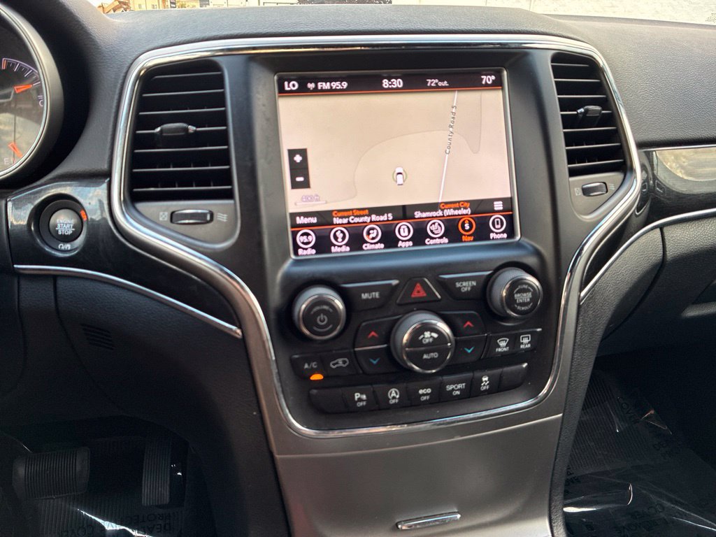 Used 2018 Jeep Grand Cherokee Trailhawk AWD/4WD image 16