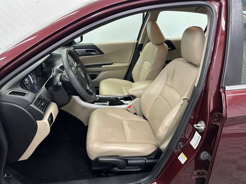 Used 2013 Honda Accord LX image 9