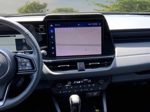 Certified 2026 Subaru Outback Touring AWD/4WD image 9