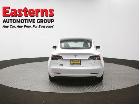 Used 2022 Tesla Model 3 Long Range AWD/4WD image 32