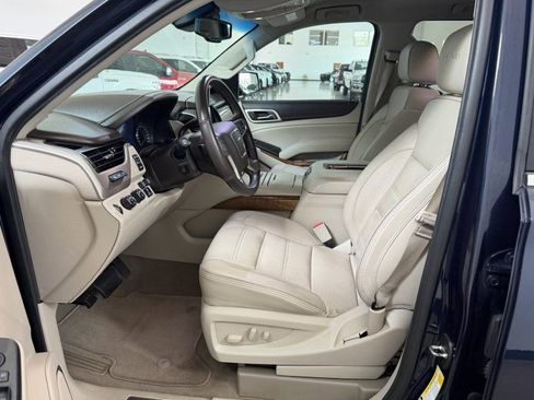 Used 2019 GMC Yukon Denali AWD/4WD image 16