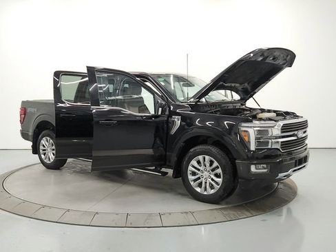 Used 2024 Ford F150 King Ranch w/ FX4 Off-Road Package image 9