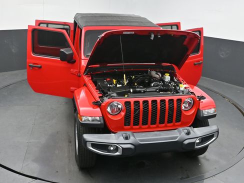 Used 2022 Jeep Gladiator Sport image 37