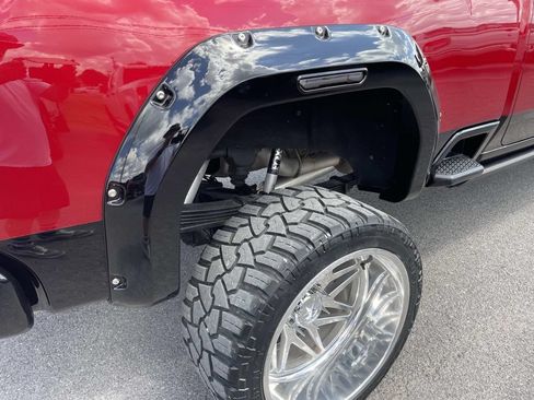 Used 2022 GMC Sierra 2500 Denali AWD/4WD image 27