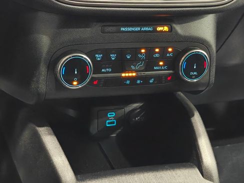 Used 2023 Ford Escape Active AWD/4WD image 8