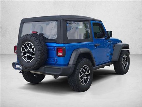 Used 2025 Jeep Wrangler Sport AWD/4WD image 5