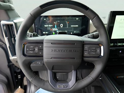 New 2026 GMC Hummer EV 2X image 11