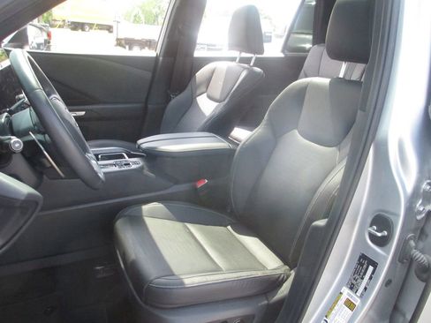 Used 2025 Lexus TX 350 AWD w/ Technology Package image 18
