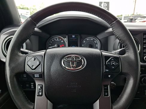 Used 2021 Toyota Tacoma TRD Pro AWD/4WD image 22