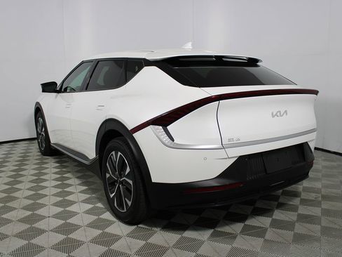 Used 2024 Kia EV6 Light RWD image 28