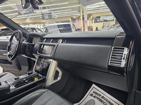 Used 2014 Land Rover Range Rover Supercharged AWD/4WD image 21