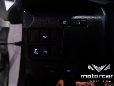 Used 2015 Lexus RC 350 AWD w/ All Weather Package image 38