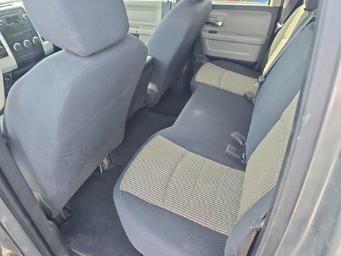 Used 2009 Dodge Ram 1500 Truck SLT image 10