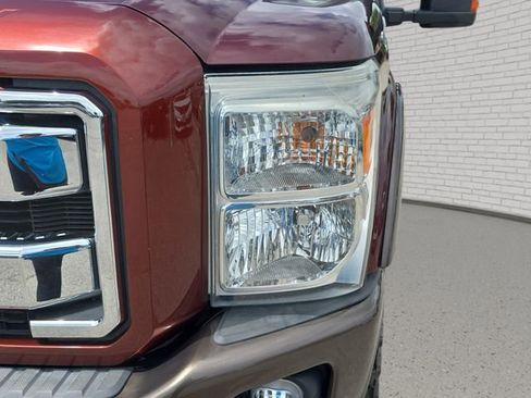 Used 2015 Ford F250 King Ranch w/ FX4 Off-Road Package AWD/4WD image 32