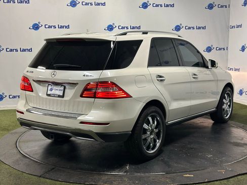 Used 2013 Mercedes-Benz ML 350 ML 350 4MATIC Sport Utility 4D image 3
