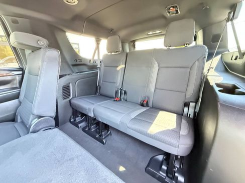 Used 2023 GMC Yukon XL SLE w/ Max Trailering Package AWD/4WD image 8