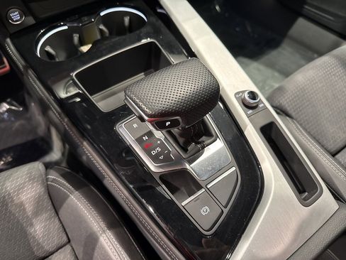 Used 2022 Audi A4 2.0T Premium Plus w/ Premium Plus Package image 19