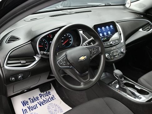 Used 2023 Chevrolet Malibu LS image 17