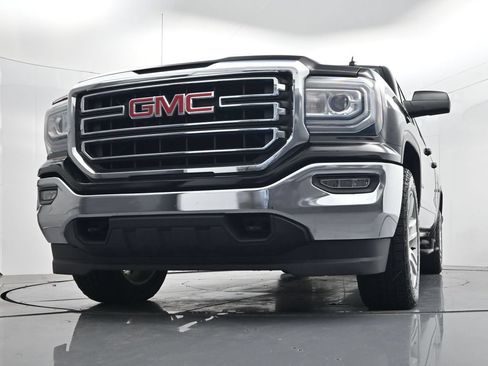 Used 2016 GMC Sierra 1500 SLE w/ SLE Value Package AWD/4WD image 39
