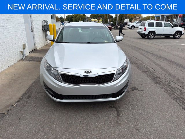Used 2012 Kia Optima EX FWD image 3