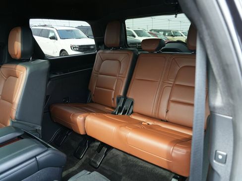 Used 2023 Lincoln Navigator Reserve w/ Equipment Group 201A image 26