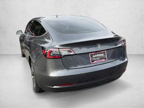 Used 2018 Tesla Model 3 Long Range image 5