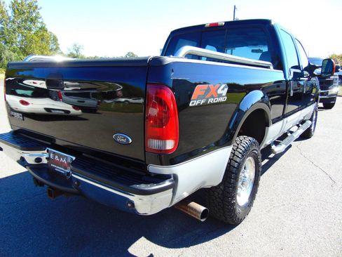 Used 2003 Ford F250 Lariat image 44