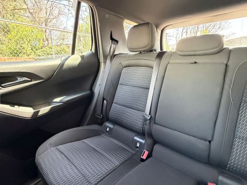 Used 2025 Chevrolet Equinox LT AWD/4WD image 38