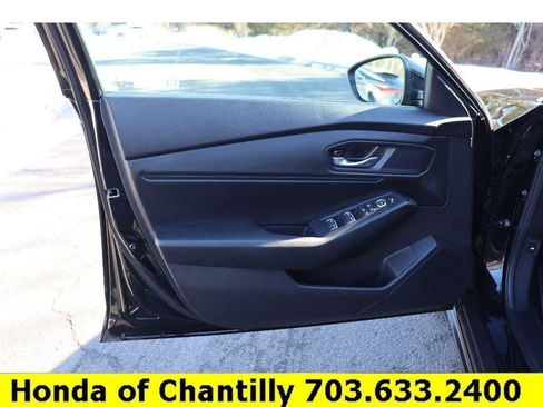 Certified 2025 Honda Accord SE image 19