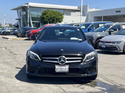 Used 2021 Mercedes-Benz C 300 Sedan image 4