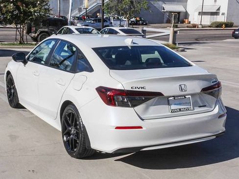 Used 2026 Honda Civic Sport Touring image 7