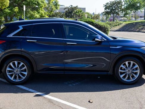 Used 2020 INFINITI QX50 Luxe w/ Navigation Package image 3