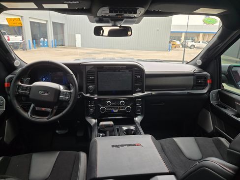 Used 2020 Mercedes-Benz GLB 250 image 15