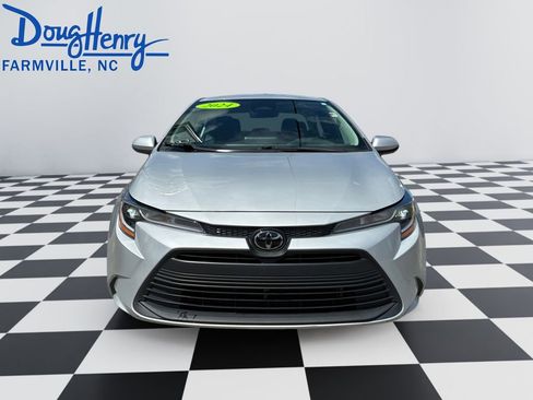 Used 2024 Toyota Corolla LE image 8
