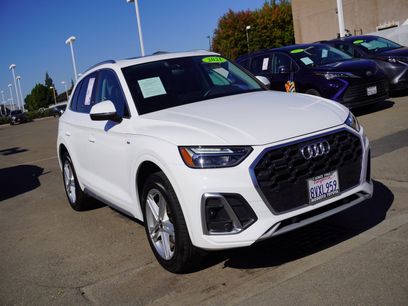Used 2021 Audi Q5 e Premium w/ Convenience Package