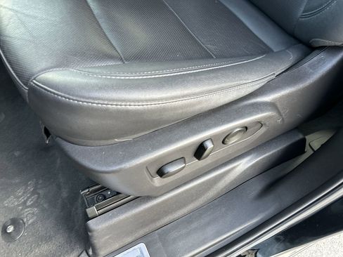 Used 2024 GMC Sierra 1500 SLT image 24