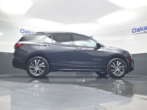 Used 2022 Chevrolet Equinox Premier FWD image 44