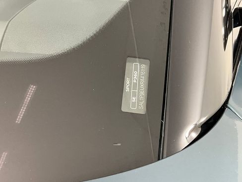 Certified 2024 Land Rover Range Rover Sport SE image 30