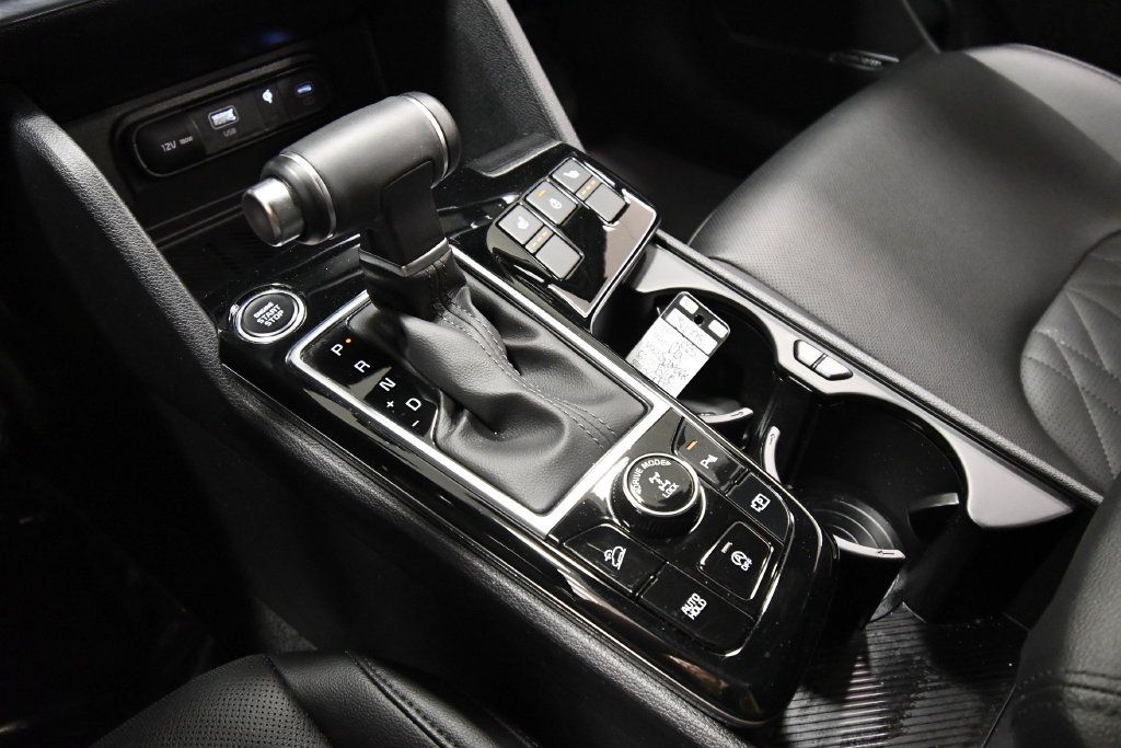 Certified 2025 Kia Sportage X-Pro AWD/4WD image 28