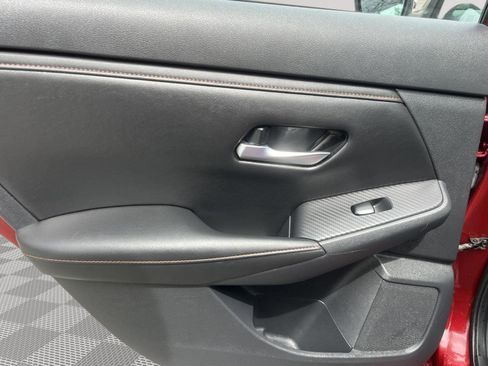 Used 2021 Nissan Sentra SR w/ SR Premium Package FWD image 12