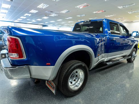 Used 2018 RAM 3500 Laramie AWD/4WD image 5