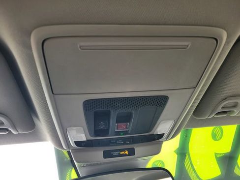 Certified 2024 Honda Accord EX image 22