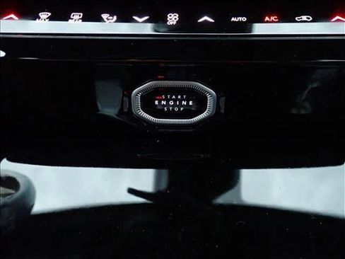 New 2026 Jeep Grand Cherokee Limited w/ Limited Altitude Package AWD/4WD image 24