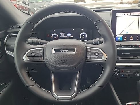 Used 2022 Jeep Compass High Altitude image 13