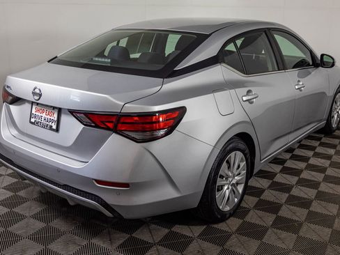 Used 2022 Nissan Sentra S FWD image 13