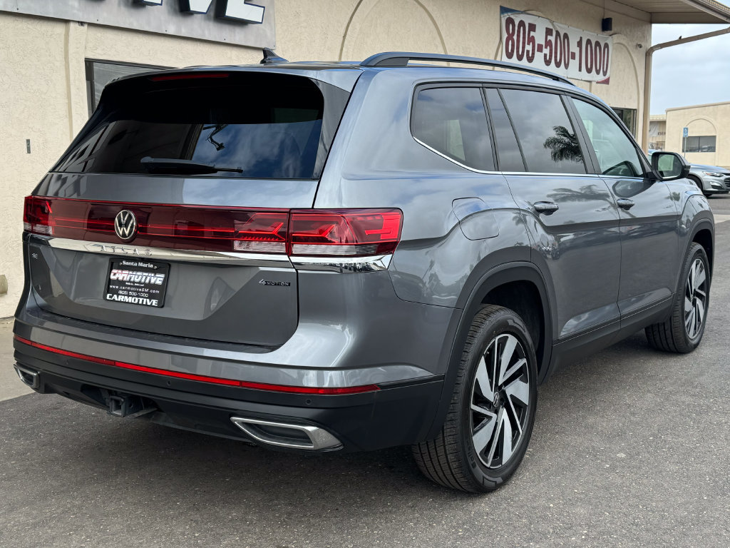 Used 2025 Volkswagen Atlas SE AWD/4WD image 4