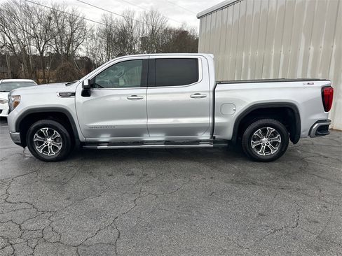 Used 2019 GMC Sierra 1500 SLE w/ SLE Value Package image 9
